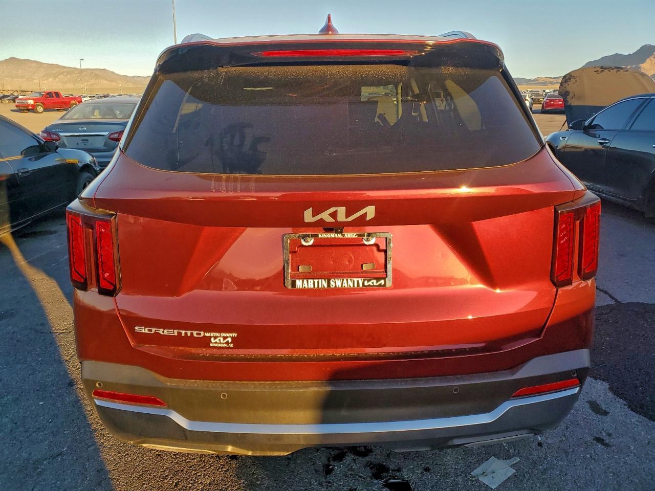 2025 Kia Sorento S - Фото 6