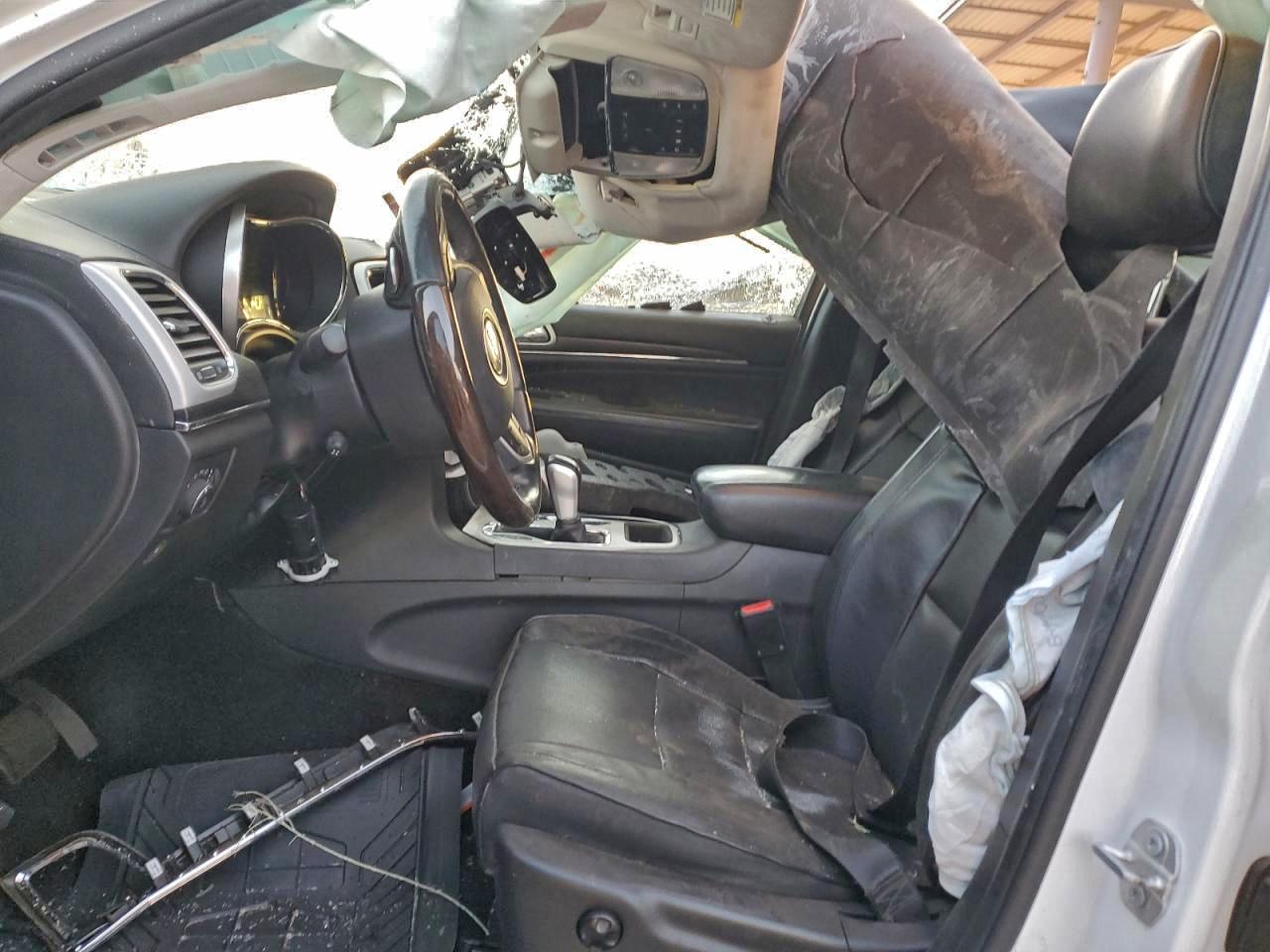 2018 Jeep Grand Cherokee Summit - Image 7