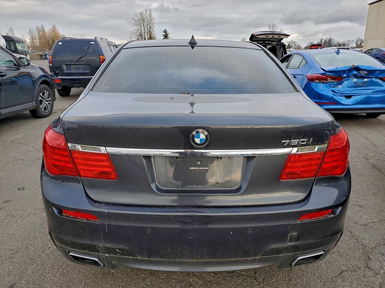 2012 BMW 750 I - Image 6