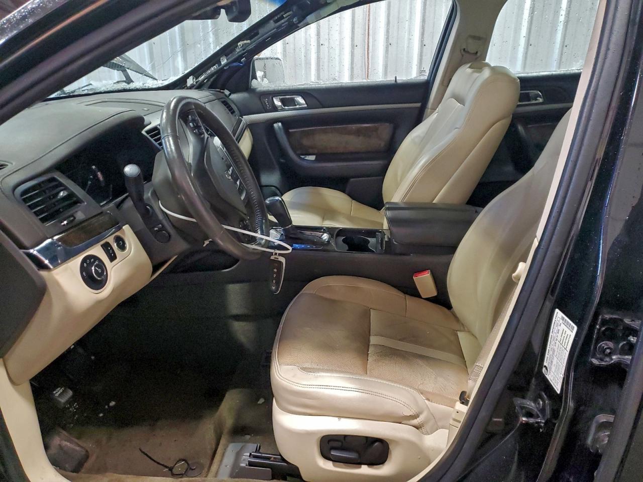 2014 Lincoln Mks - Image 7