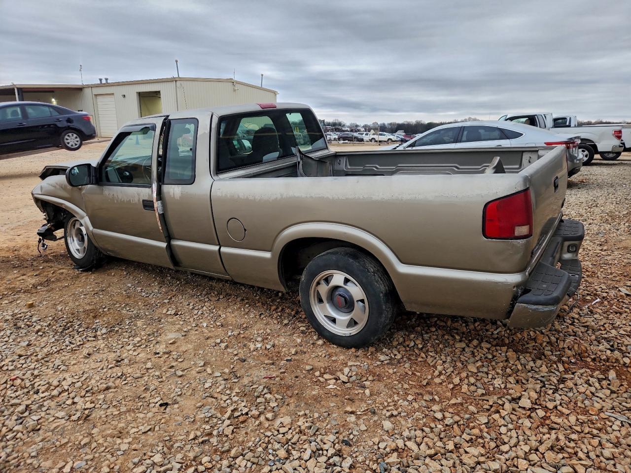 2001 GMC Sonoma - Фото 2