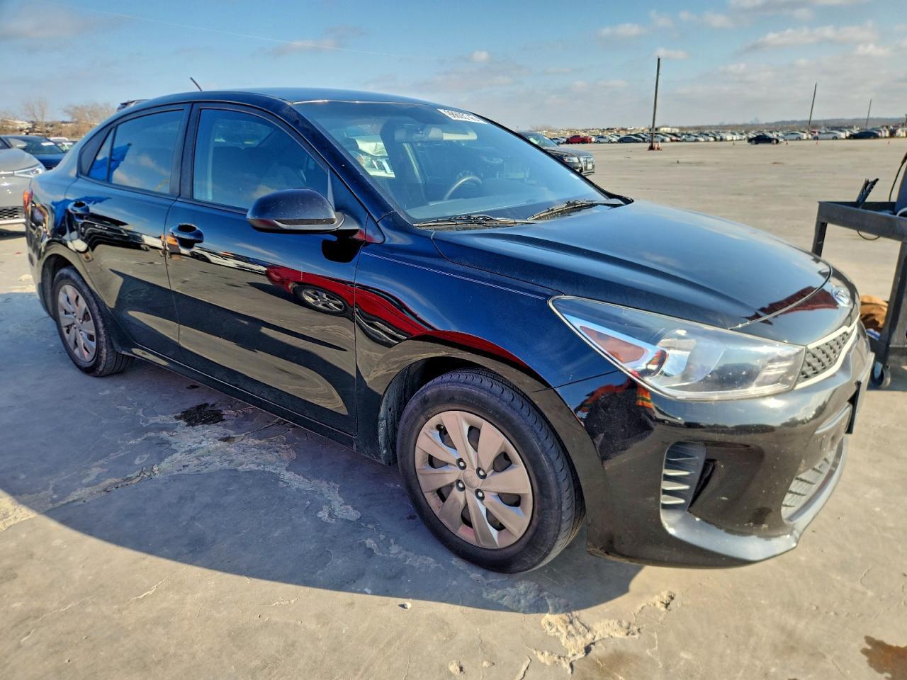 2019 Kia Rio S - Фото 4