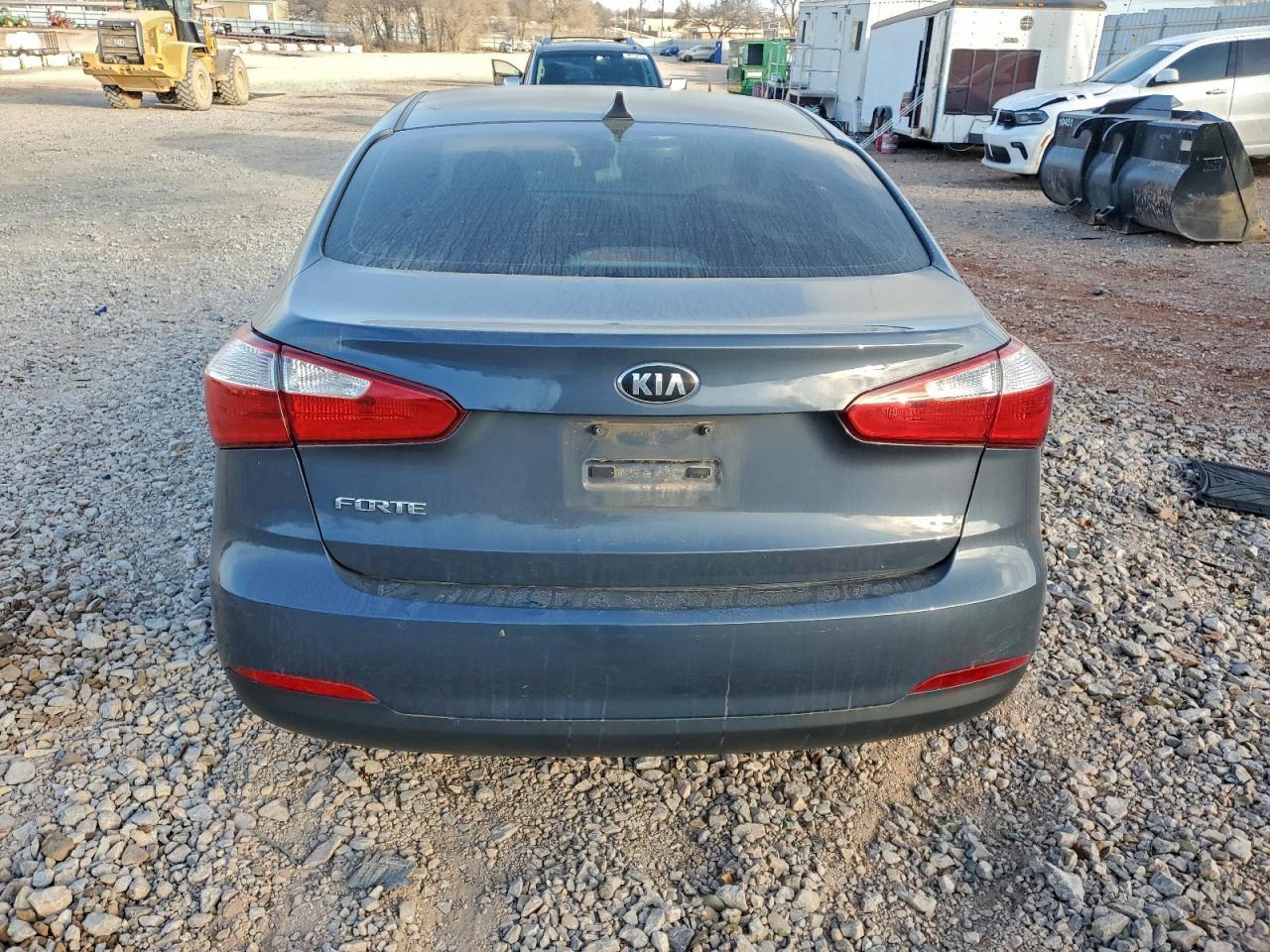 2016 Kia Forte Lx - Фото 6