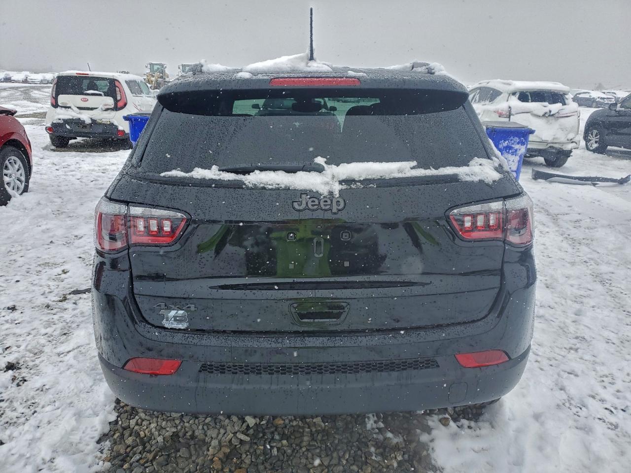 2026 Jeep Compass Latitude - Фото 6