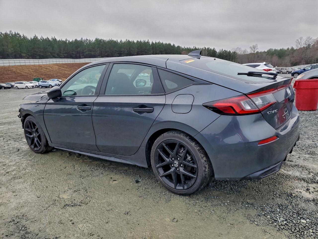2025 Honda Civic Sport - Фото 2