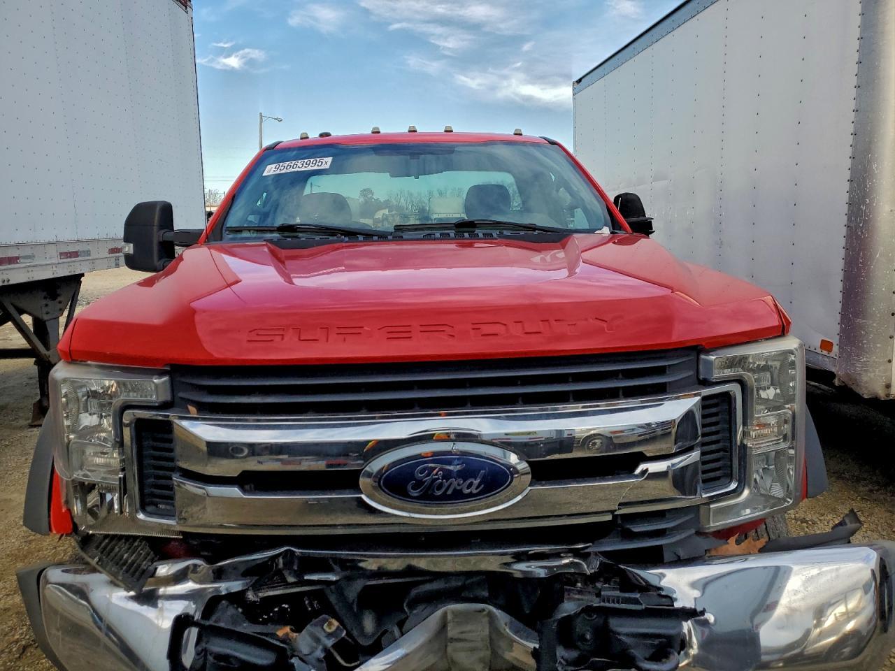 2019 Ford F550 Super Duty - Image 5