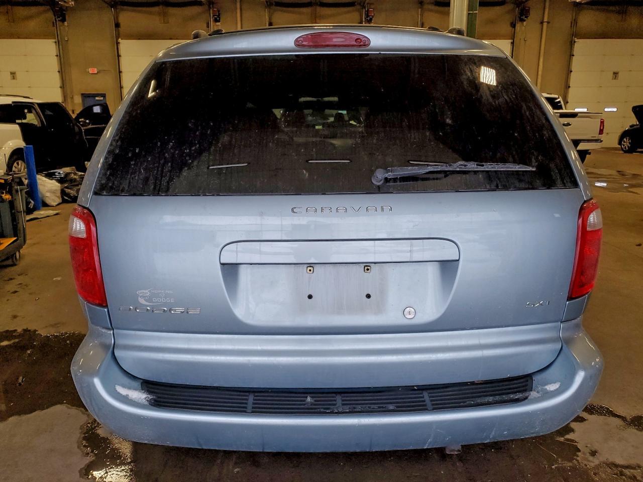 2004 Dodge Caravan Sxt - Фото 6