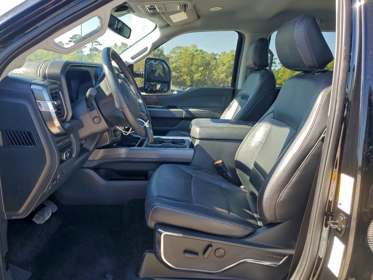 2023 Ford F250 Super Duty - Image 7