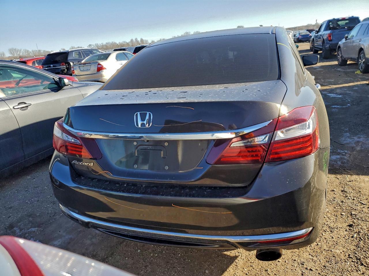 2016 Honda Accord Lx - Фото 6