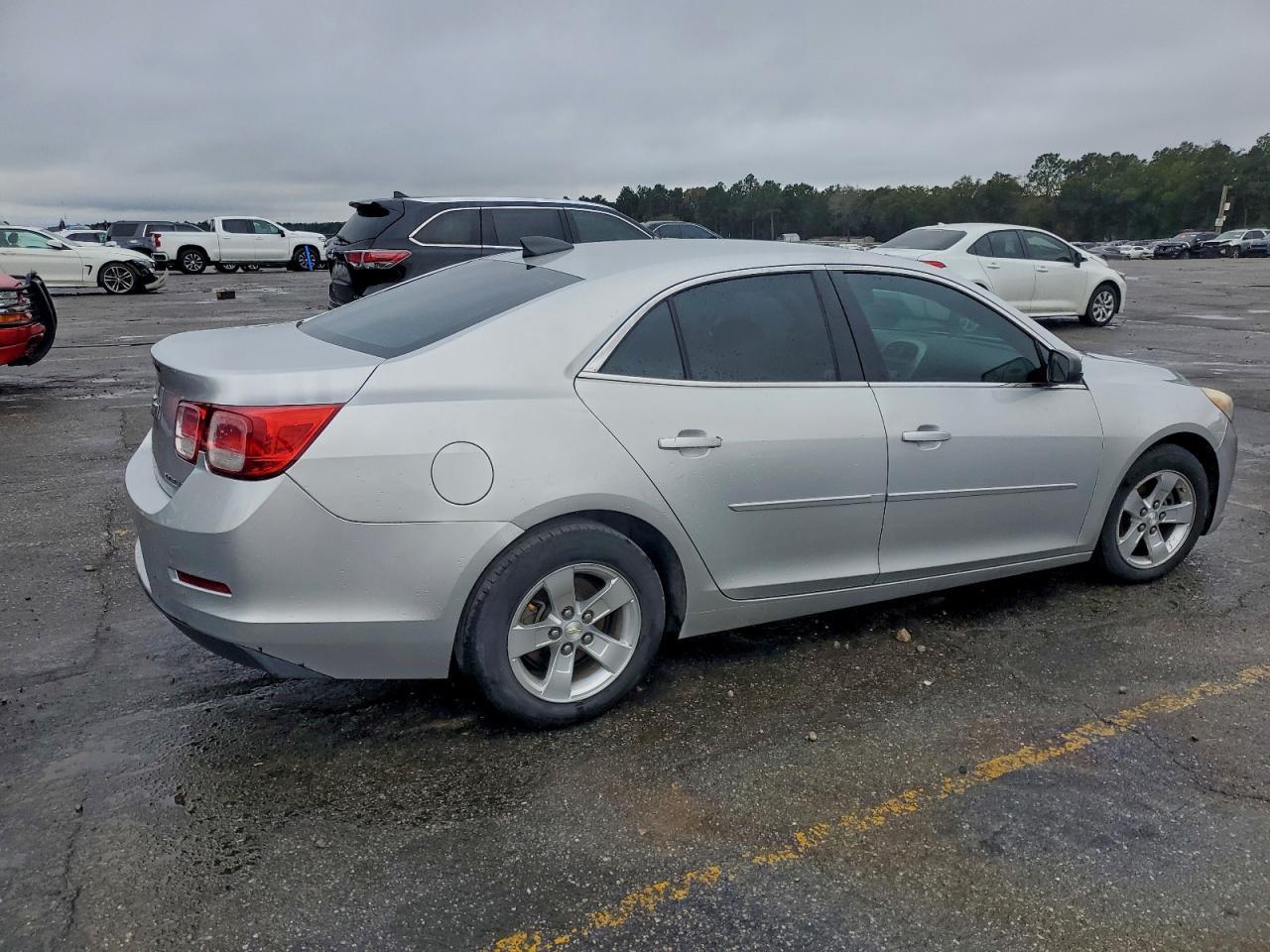2015 Chevrolet Malibu Ls - Фото 3