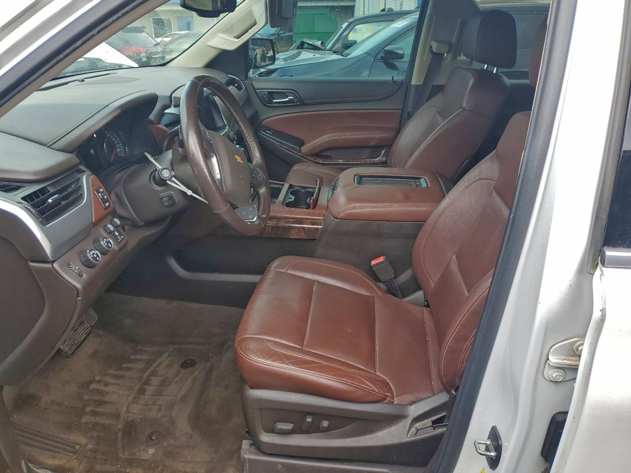 2015 Chevrolet Suburban K1500 Ltz - Image 7