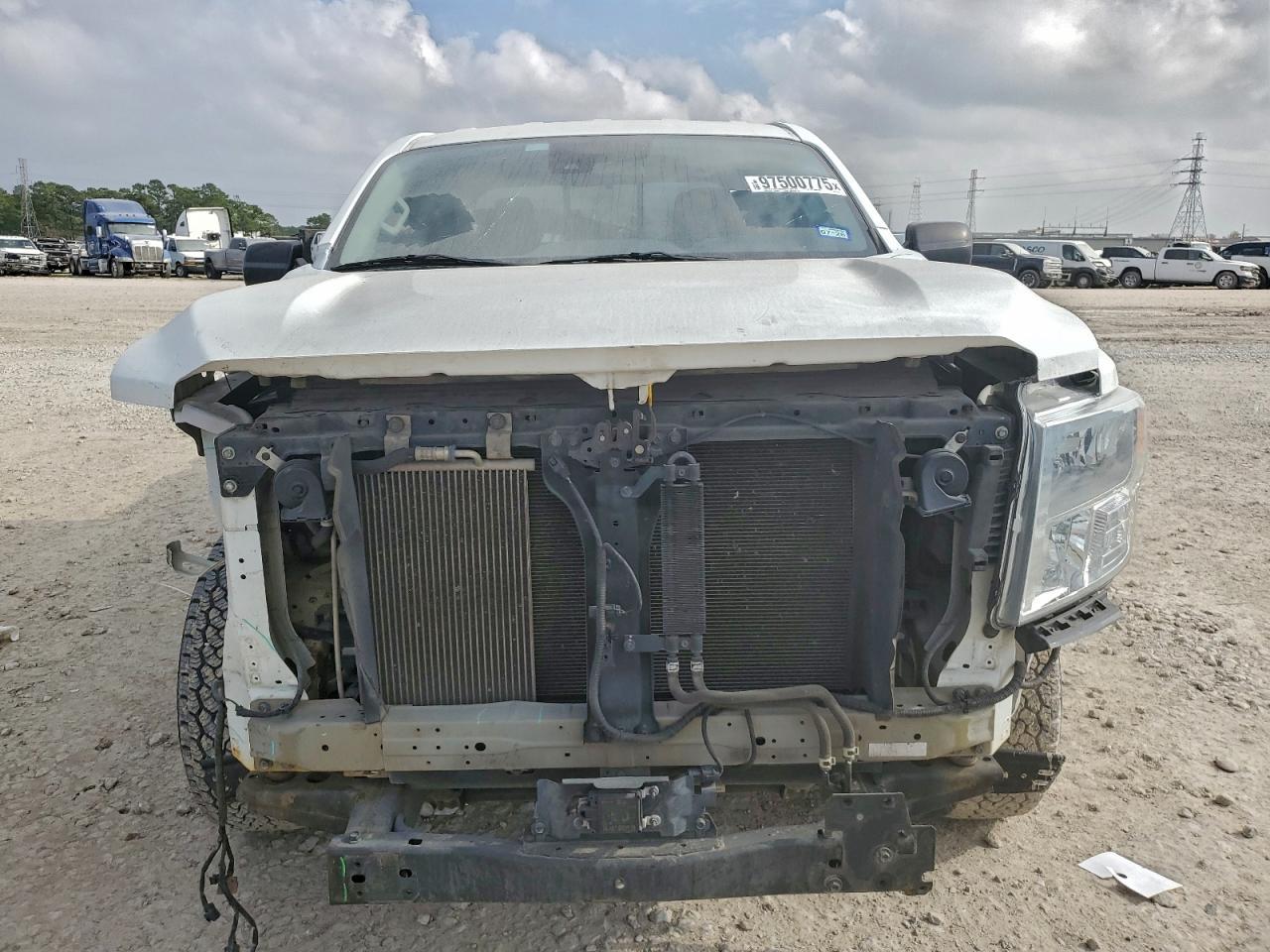 2022 Nissan Titan Xd S - Фото 5