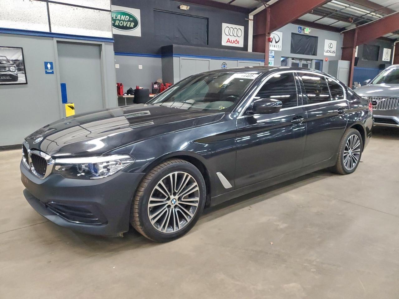 2019 BMW 530 Xi