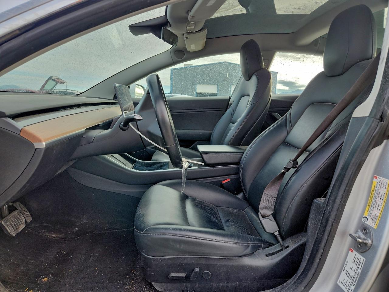 2018 Tesla Model 3 - Фото 7