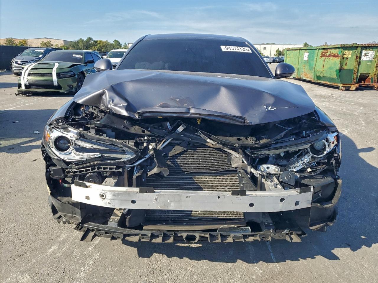 2019 Alfa Romeo Giulia - Image 5
