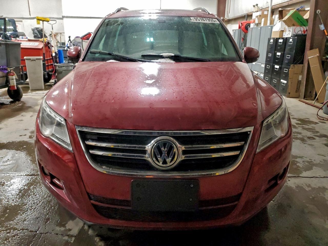 2010 Volkswagen Tiguan Se - Фото 5