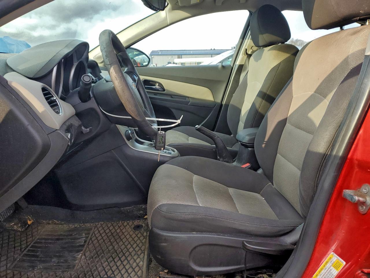 2014 Chevrolet Cruze - Image 7