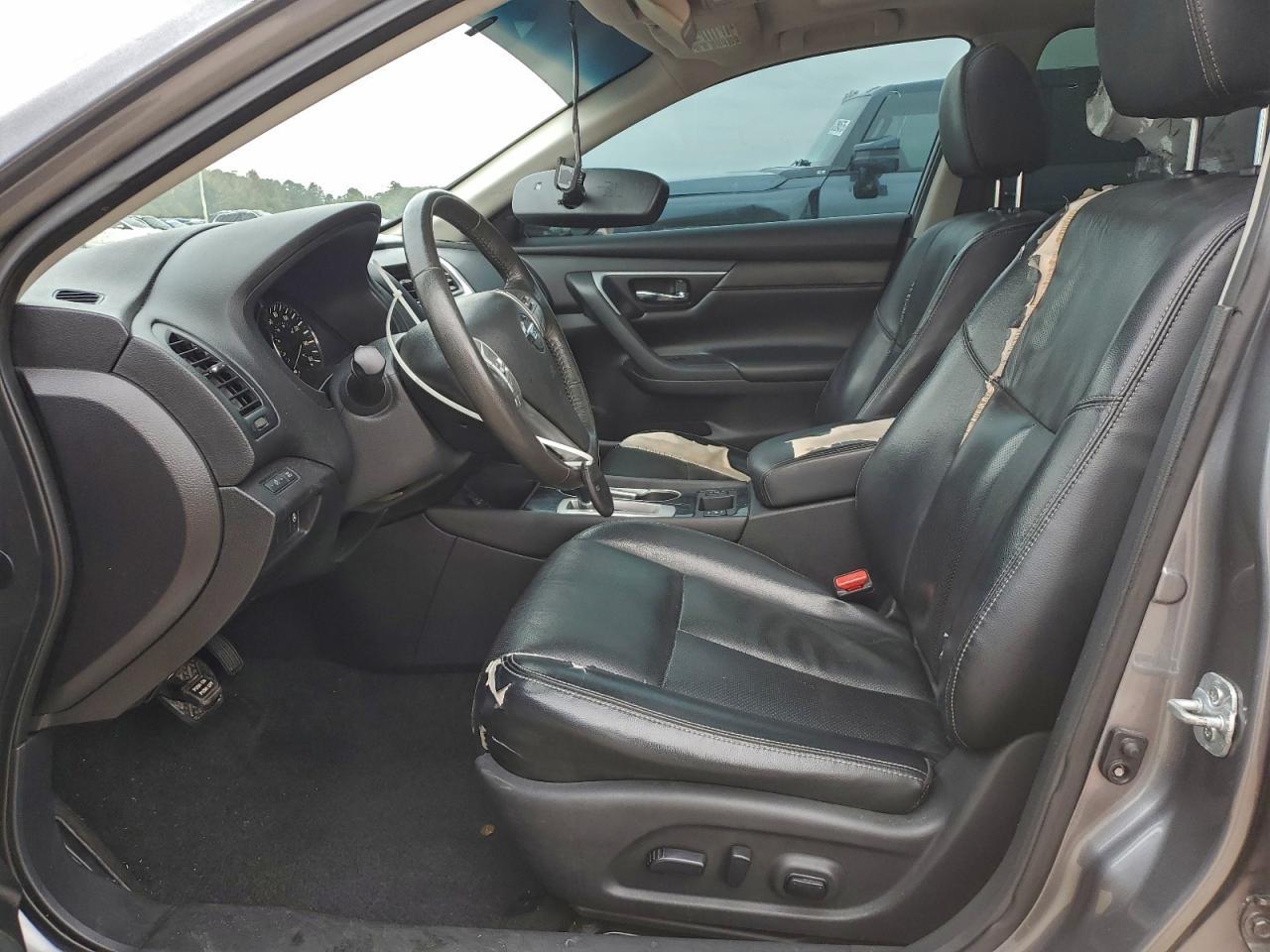 2016 Nissan Altima - Image 7