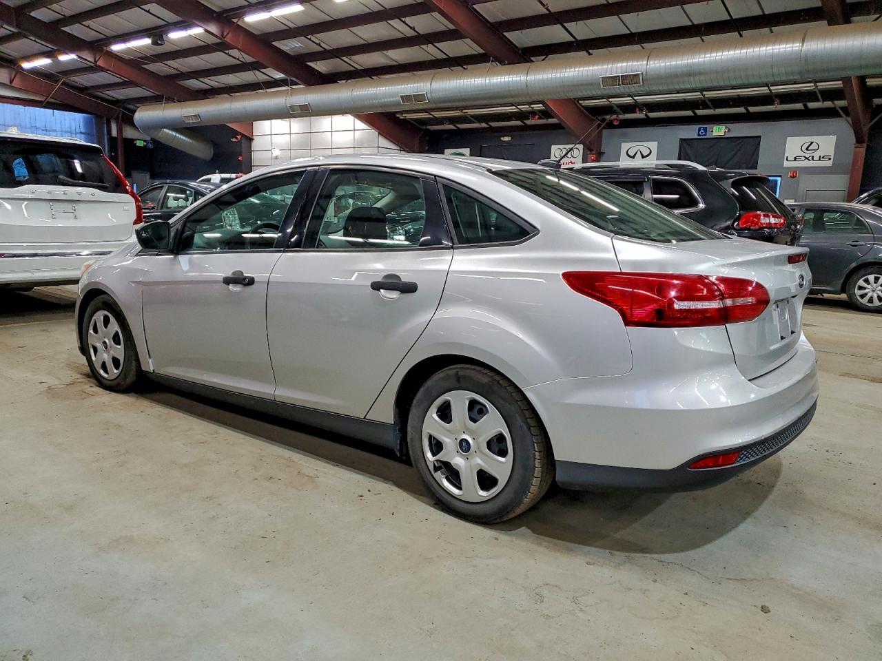 2016 Ford Focus S - Image 2