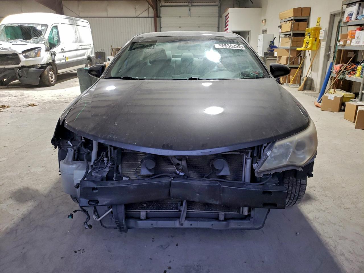 2014 Toyota Camry - Фото 5