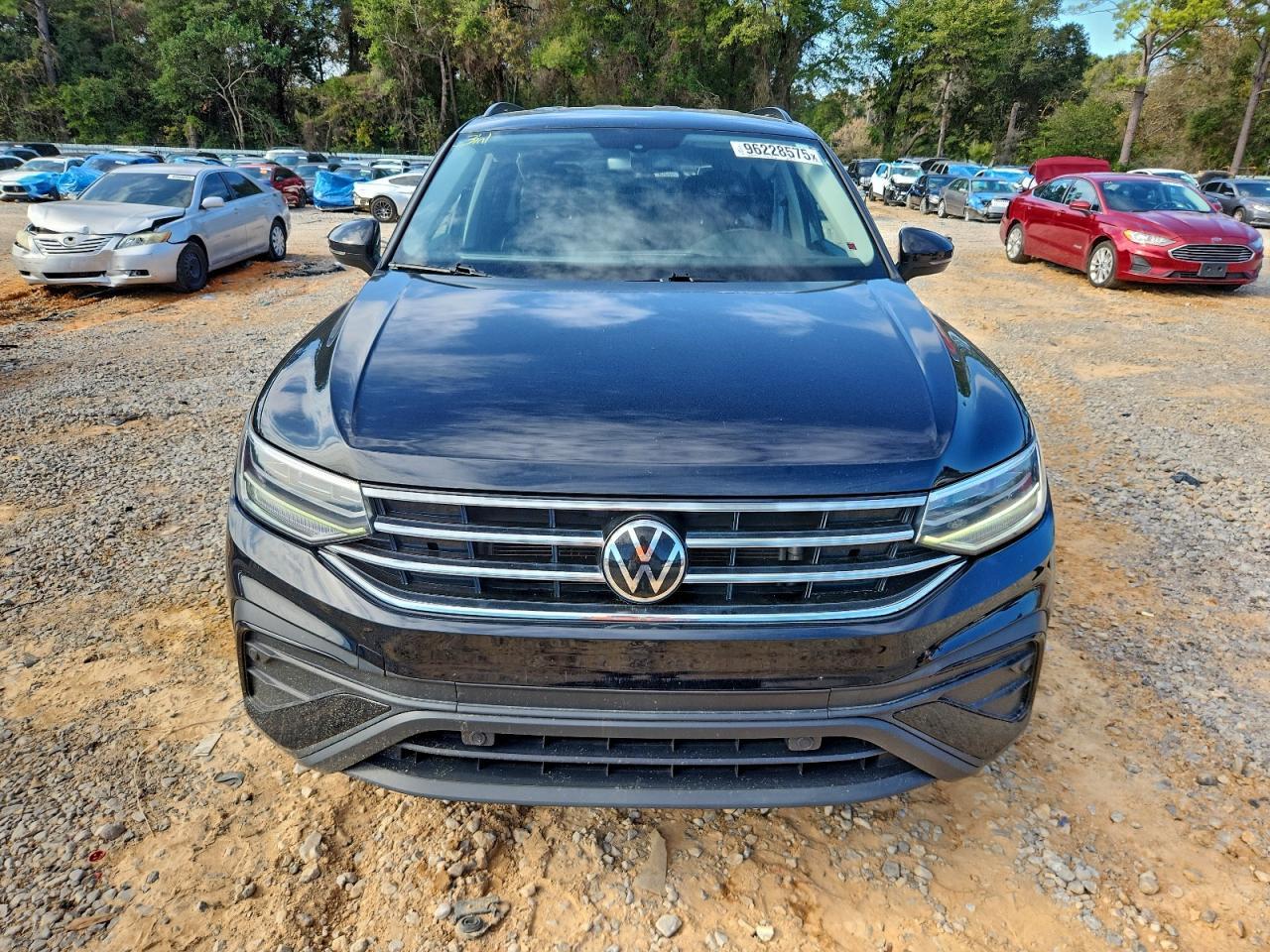 2023 Volkswagen Tiguan S - Фото 5