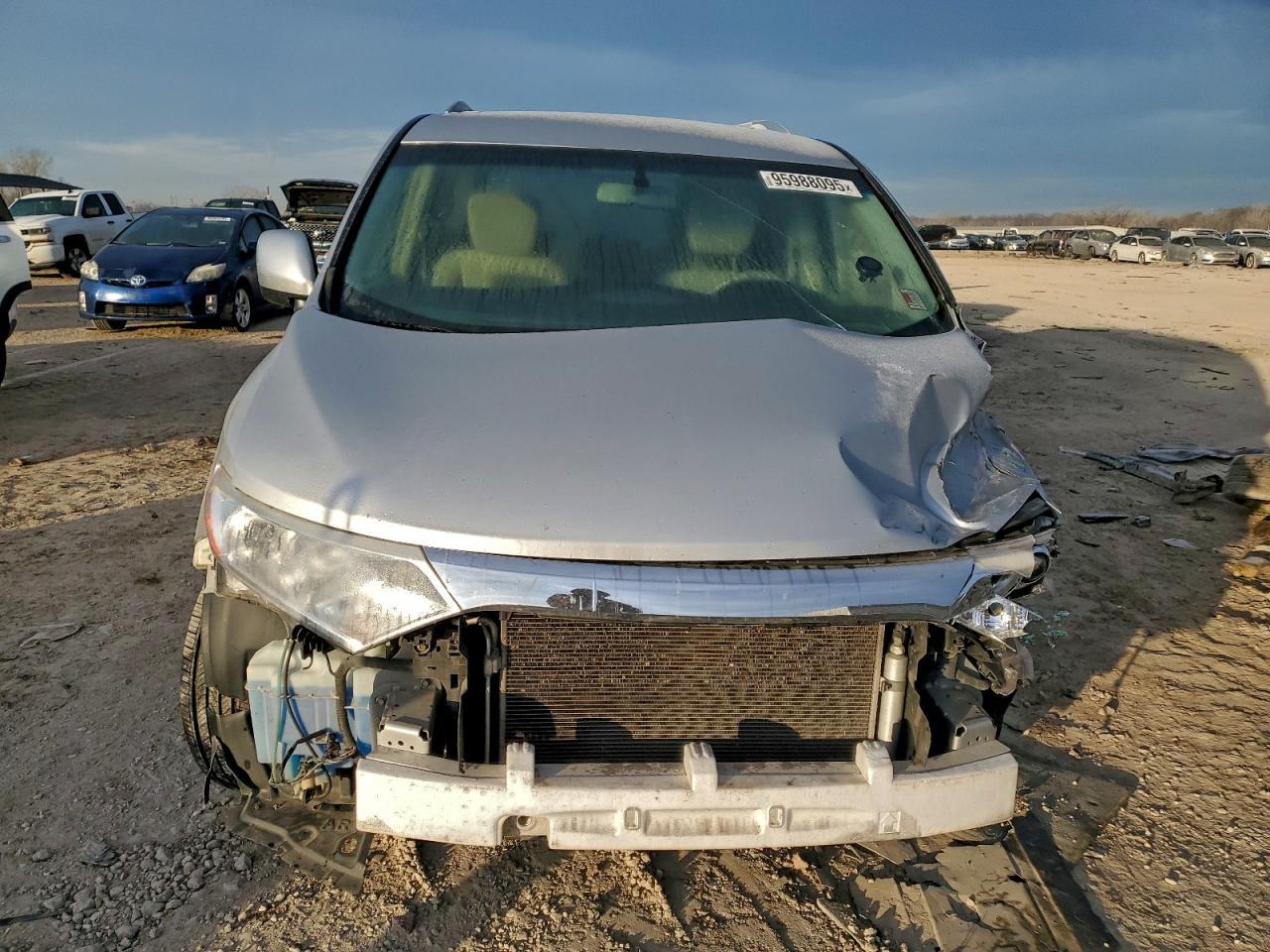 2016 Nissan Quest S - Фото 5