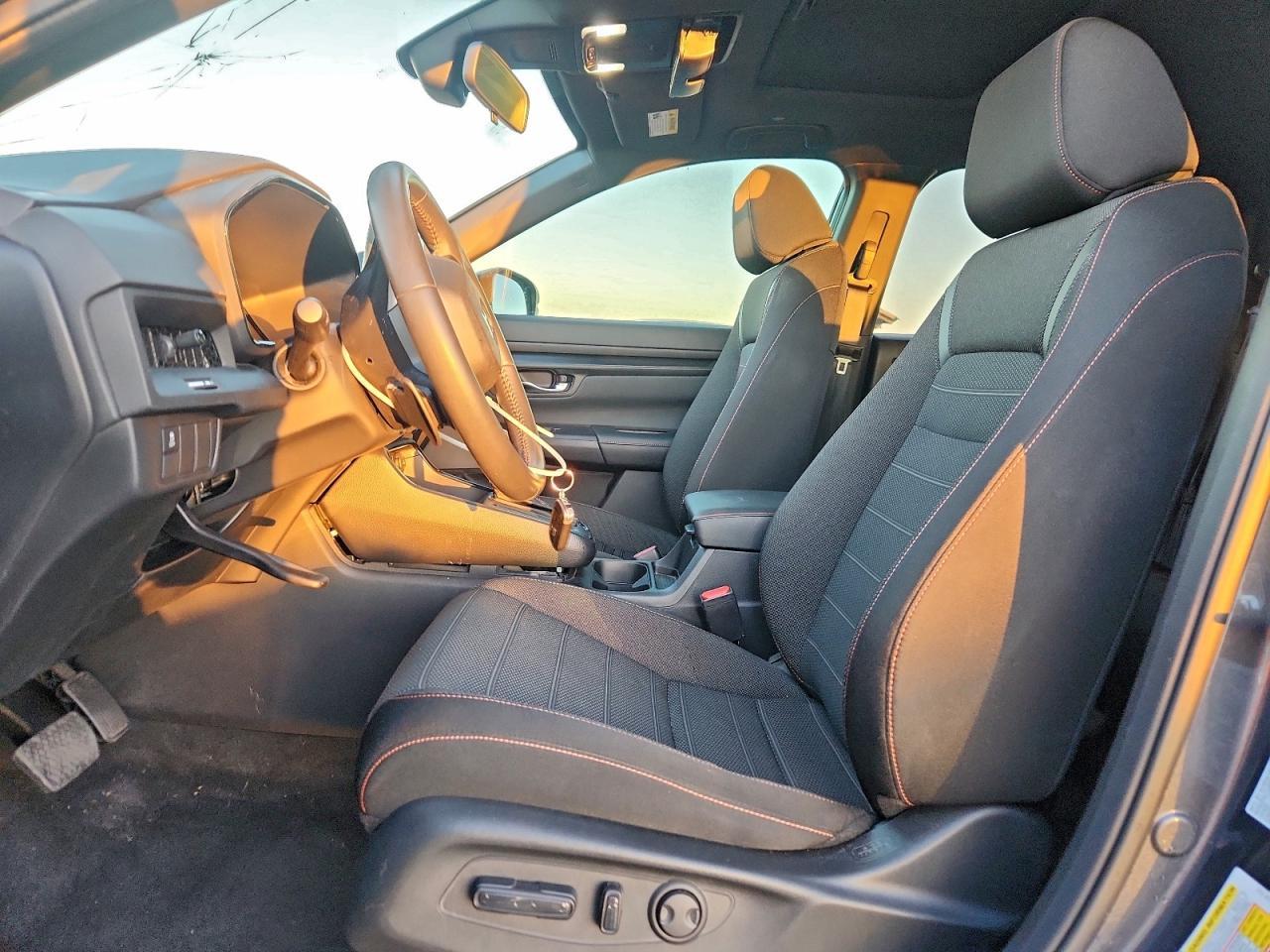2025 Honda Cr-V Sport - Image 7