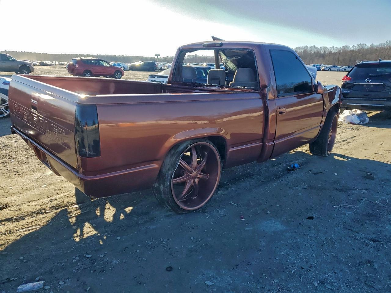 1997 Chevrolet Gmt-400 C1500 - Фото 3