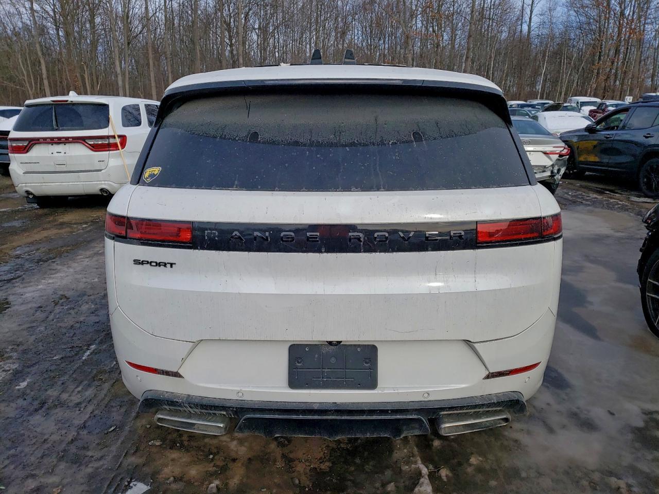 2024 Land Rover Range Rover Sport Dynamic Se - Image 6