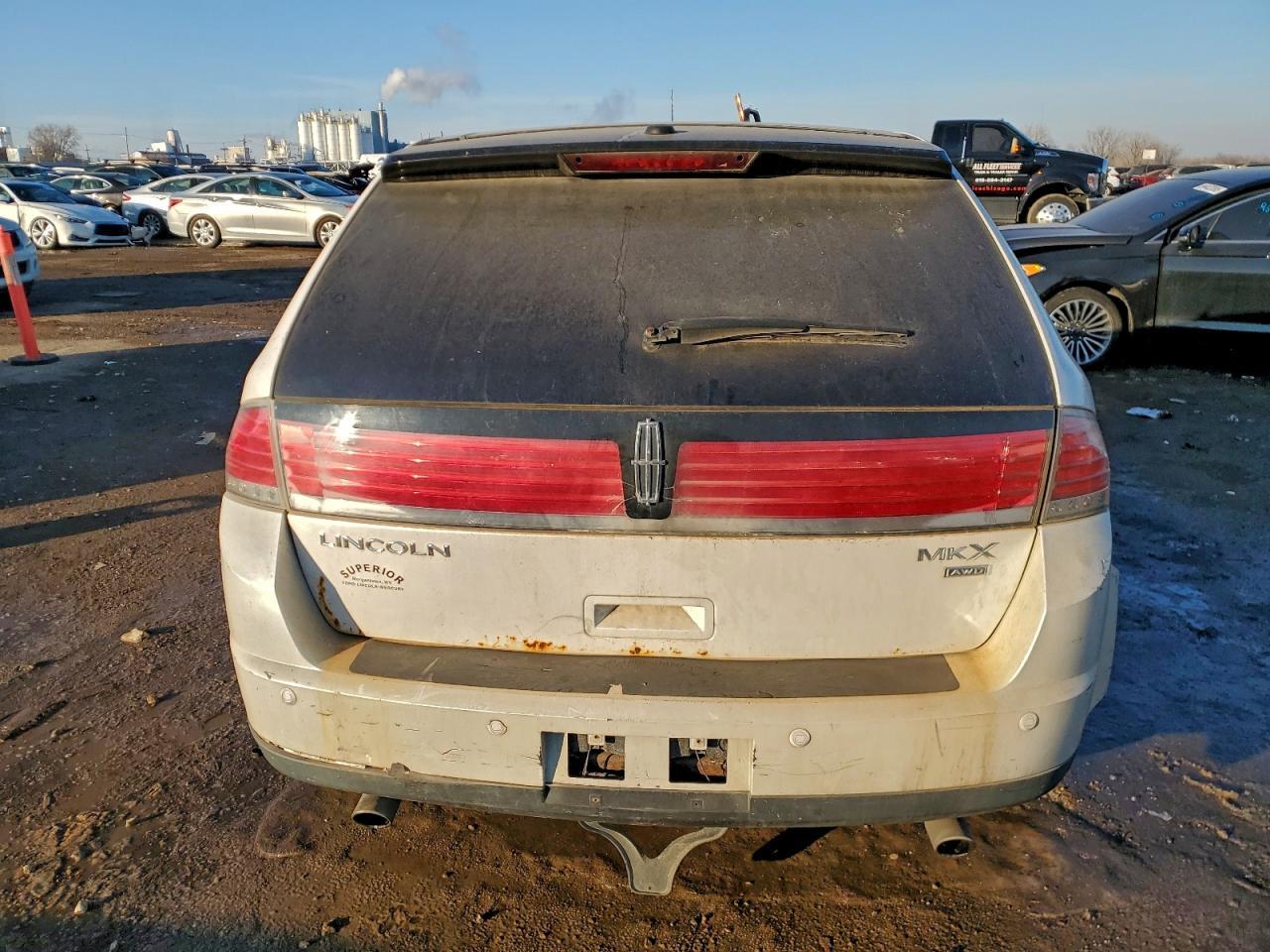 2010 Lincoln Townhouse Mkx - Image 6