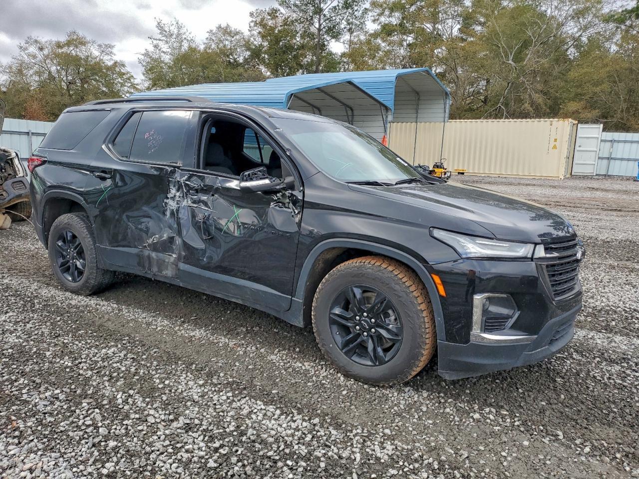 2022 Chevrolet Traverse Lt - Image 4