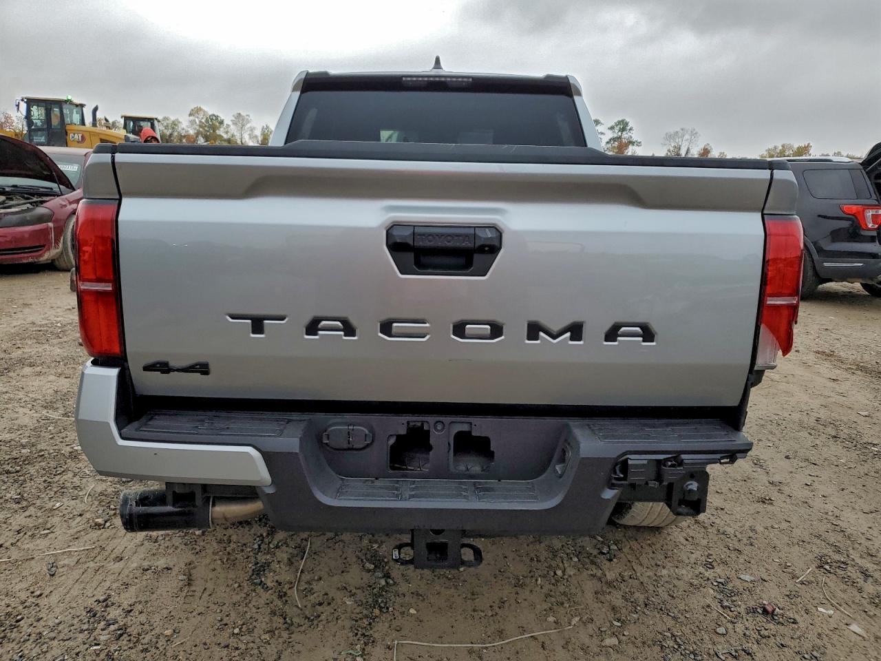 2025 Toyota Tacoma Double Cab - Image 6