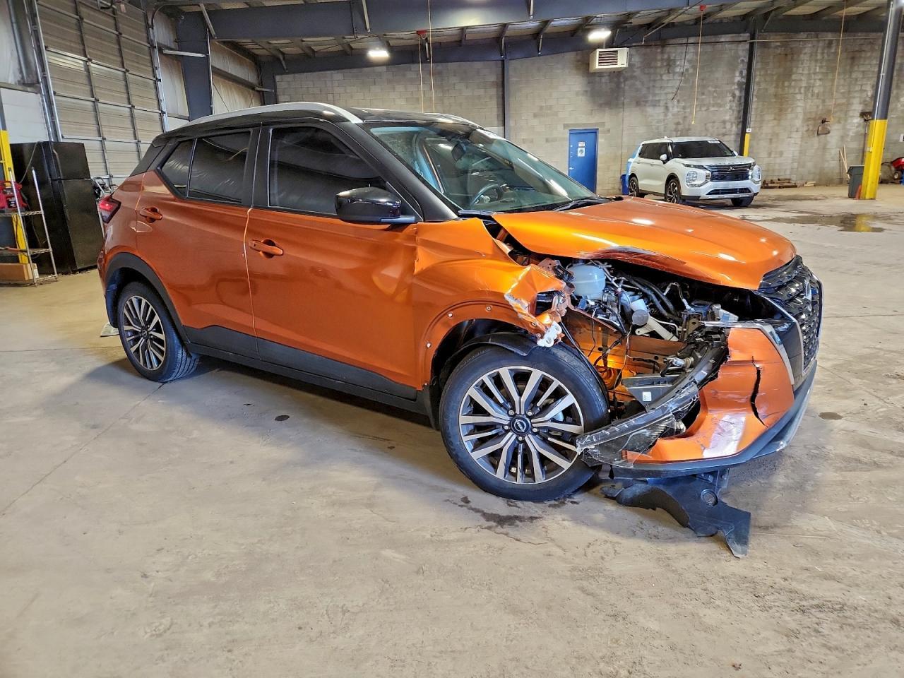 2023 Nissan Kicks Sv - Image 4