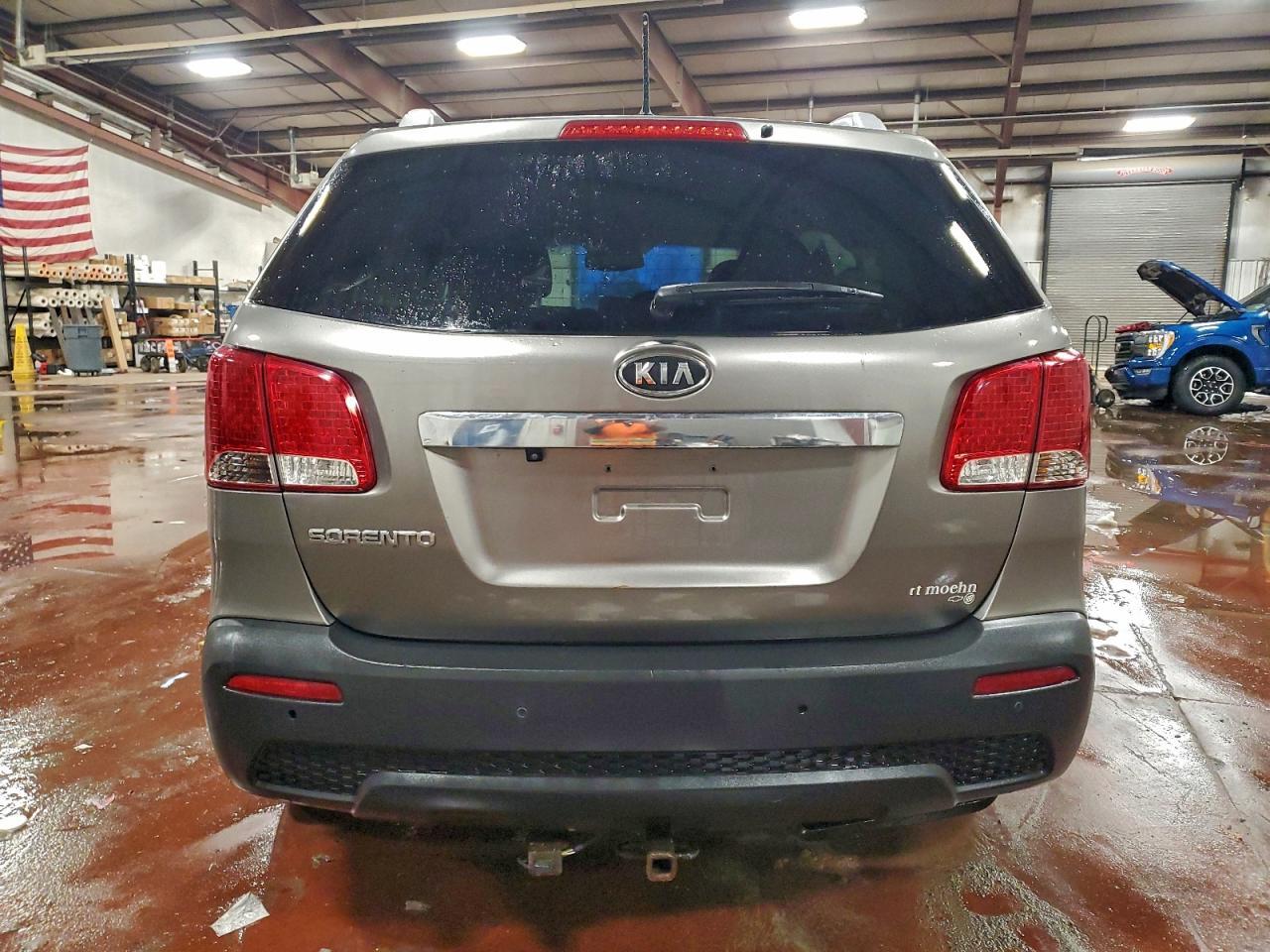2011 Kia Sorento Base - Фото 6