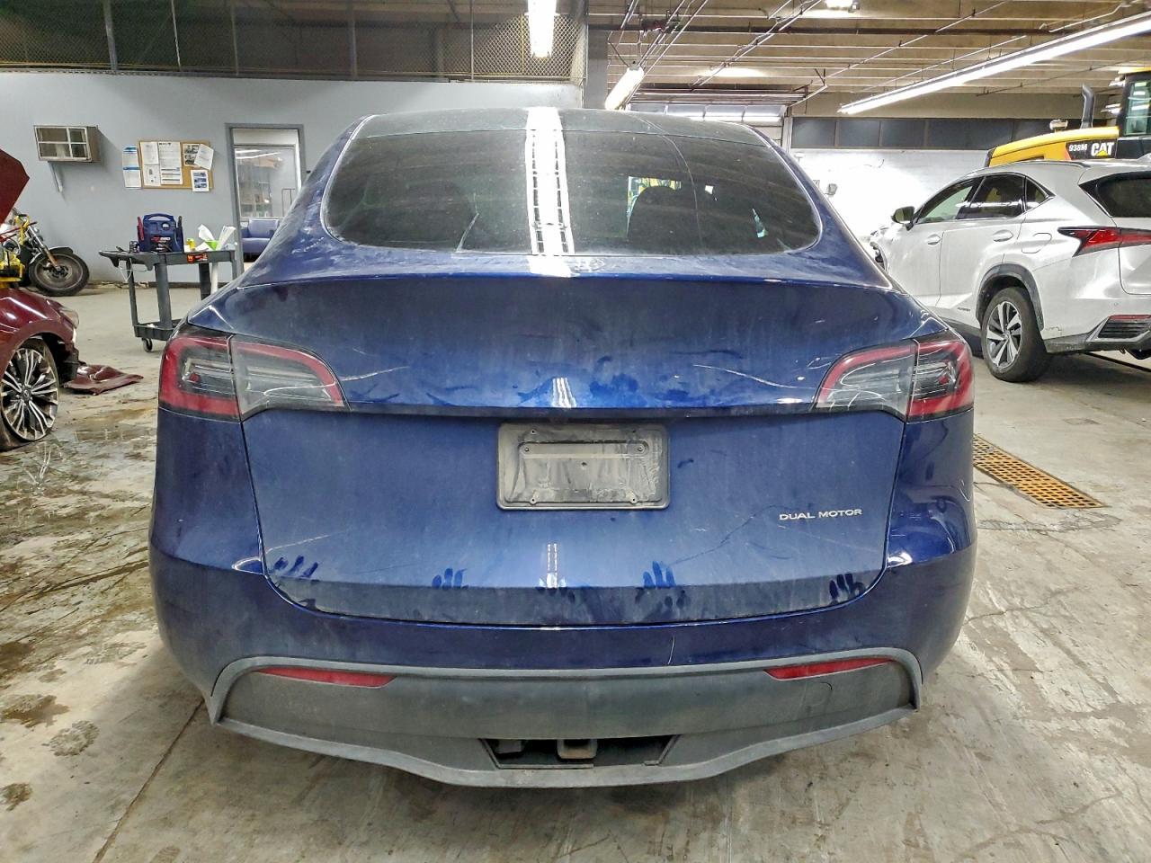 2024 Tesla Model Y - Image 6