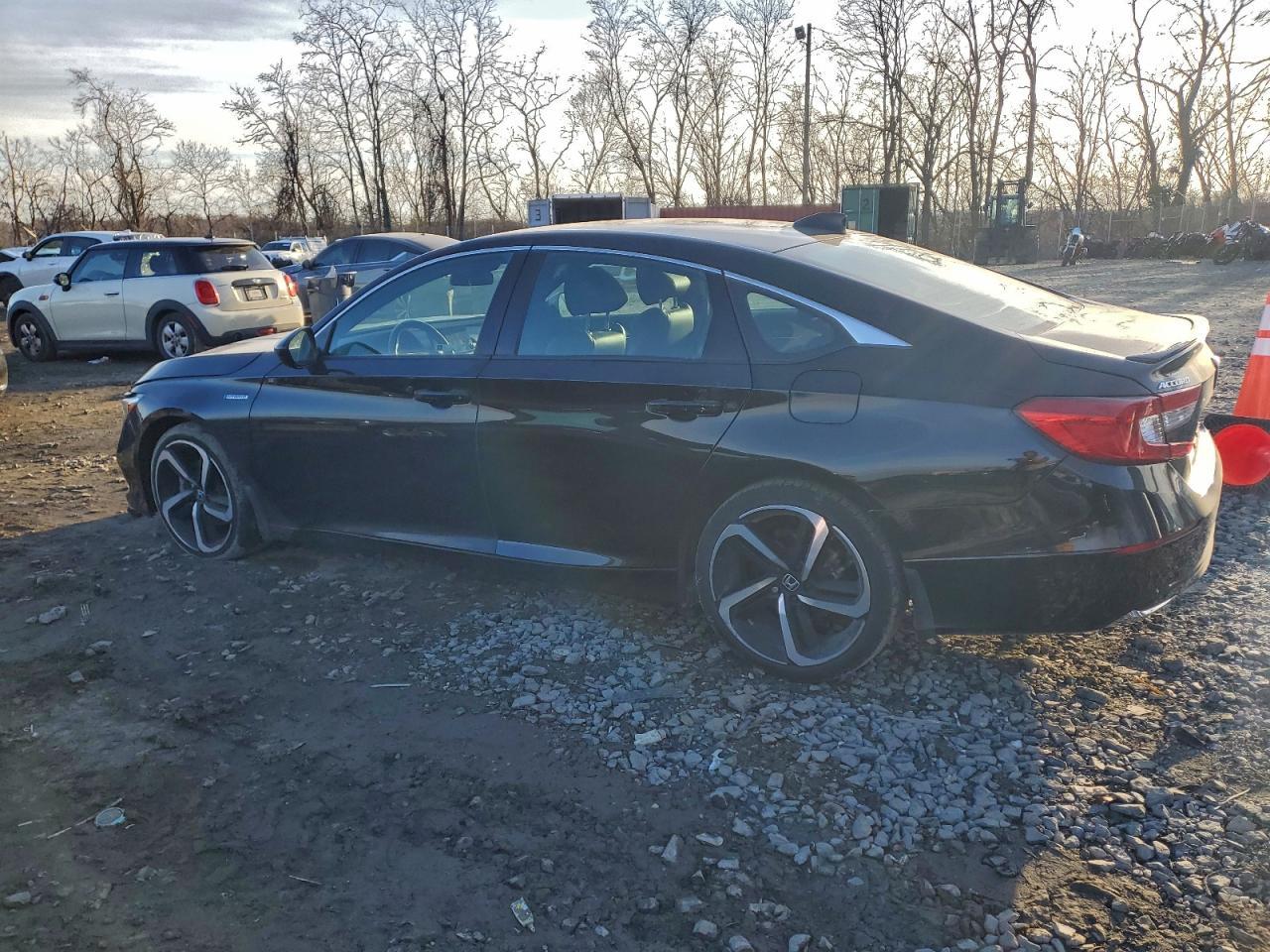 2022 Honda Accord Hybrid Sport - Фото 2