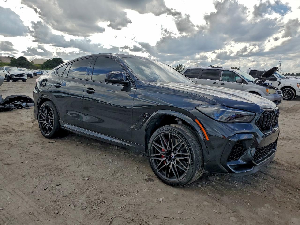 2023 BMW X6 M - Фото 4