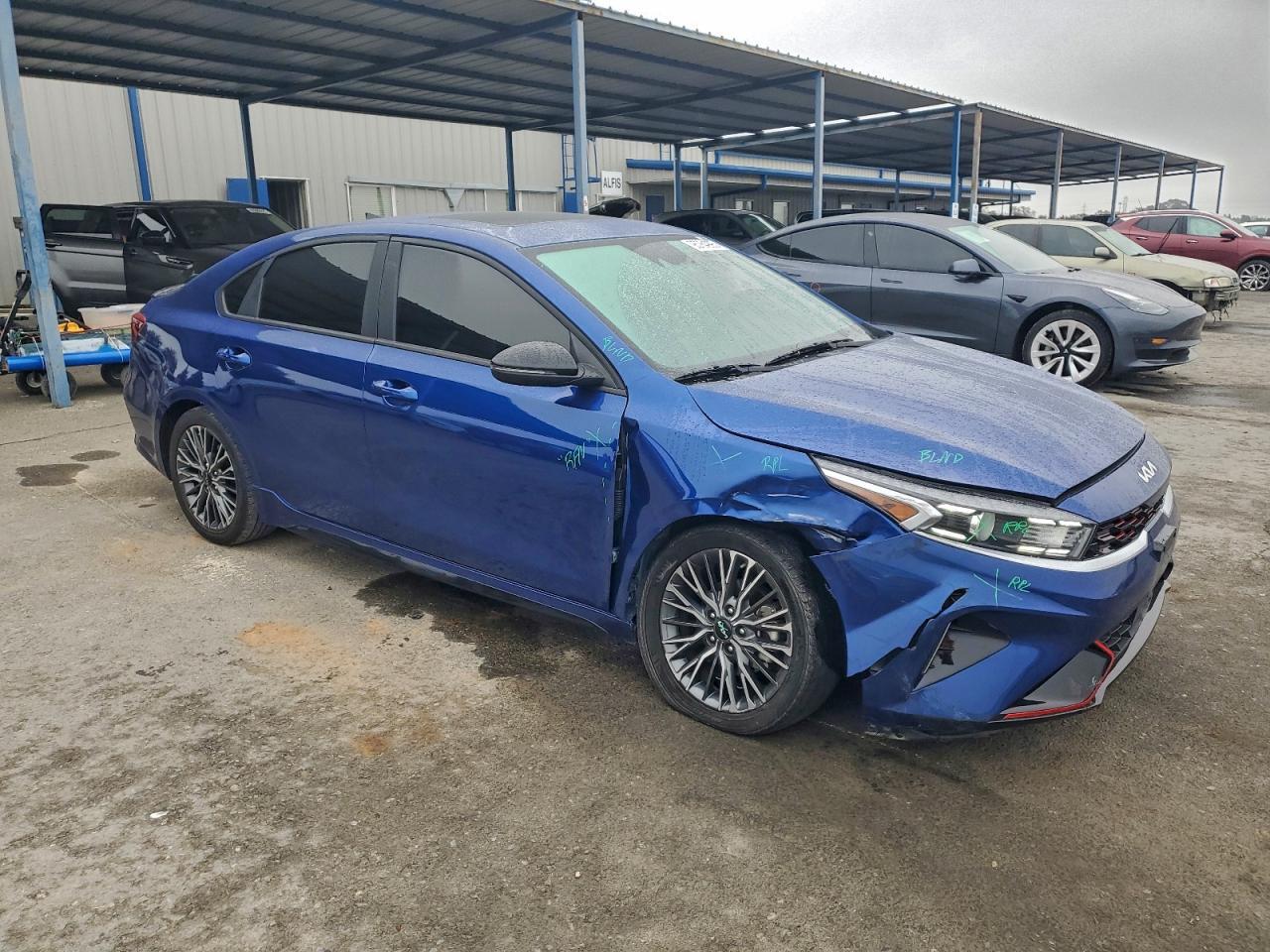 2024 Kia Forte Gt Line - Фото 4