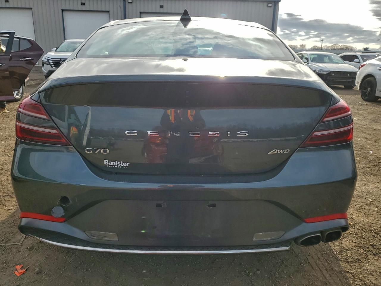 2023 Genesis G70 Base - Image 6