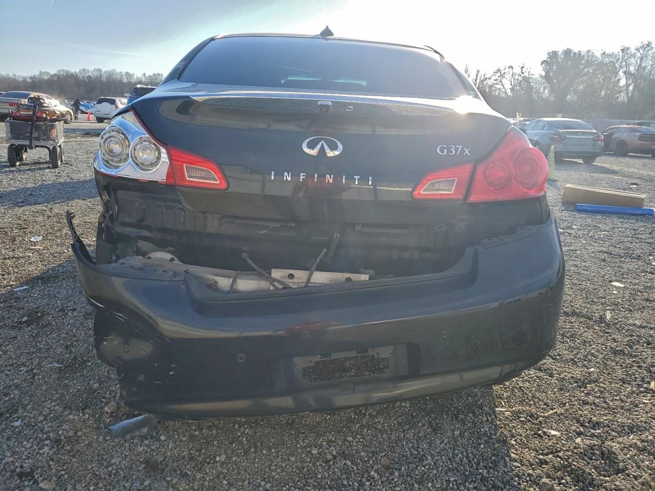 2013 Infiniti G37 - Фото 6
