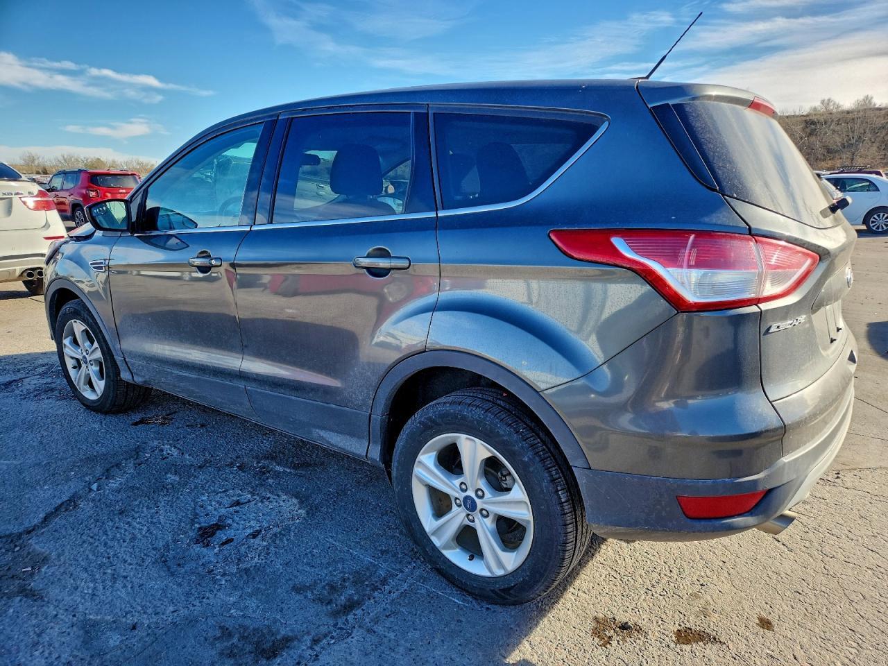 2016 Ford Escape Se - Фото 2