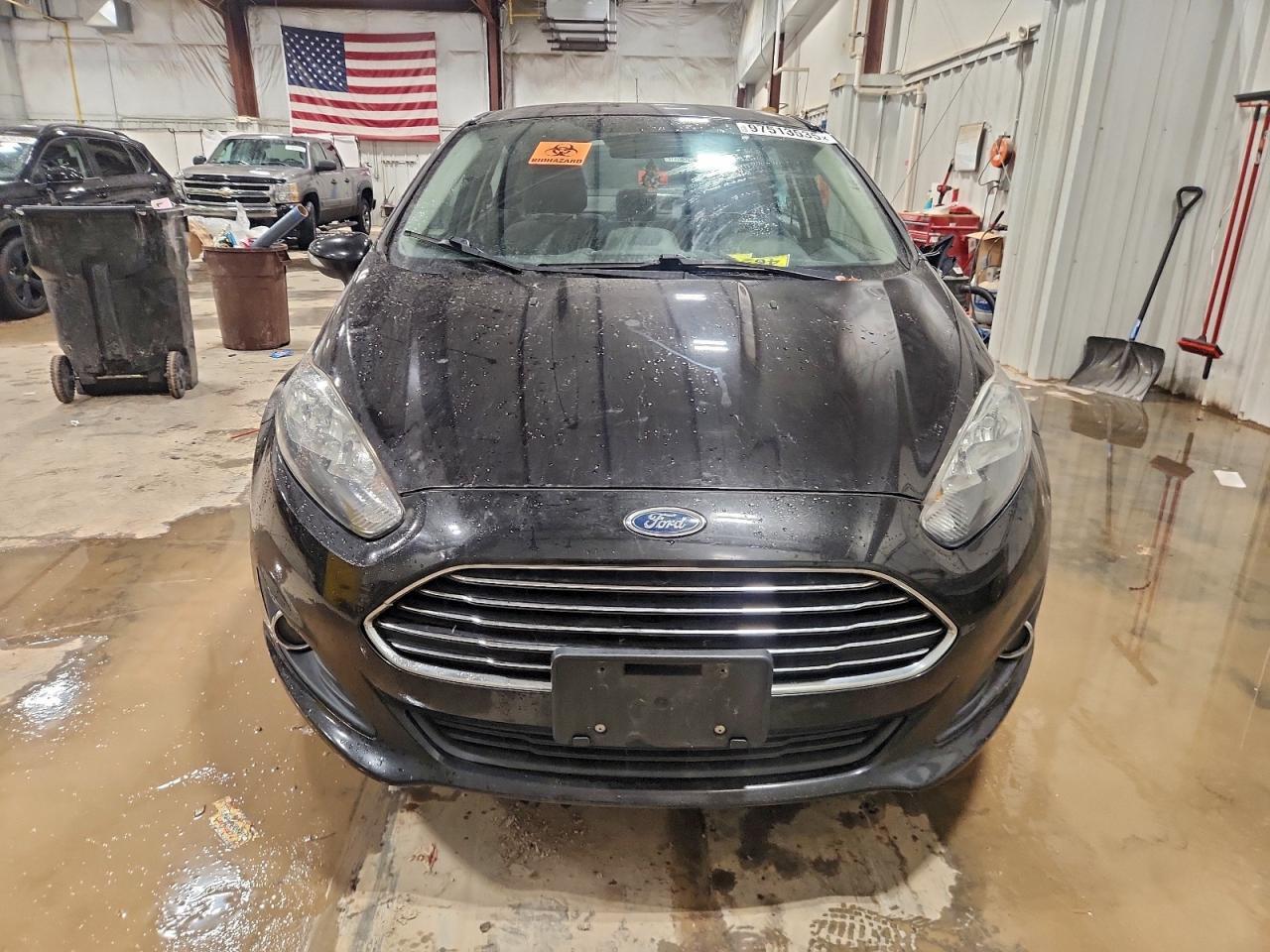 2014 Ford Fiesta Se - Фото 5