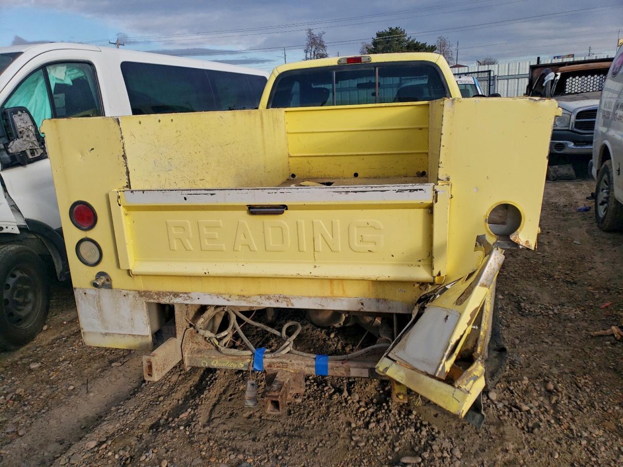 2004 Ford F250 Utility / Service Truck - Image 6