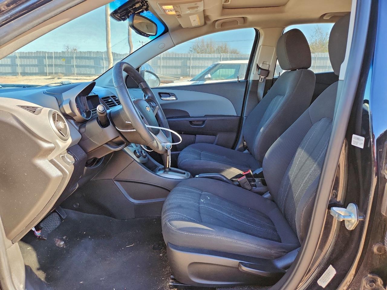 2014 Chevrolet Sonic Lt - Фото 7