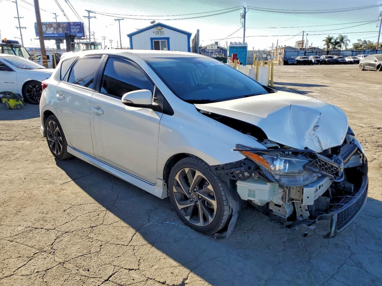 2017 Toyota Corolla Im - Фото 4