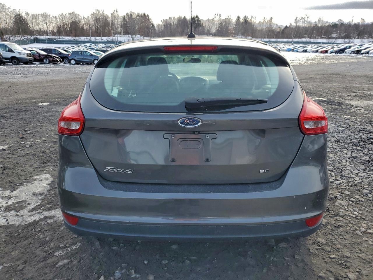 2015 Ford Focus Se - Фото 6