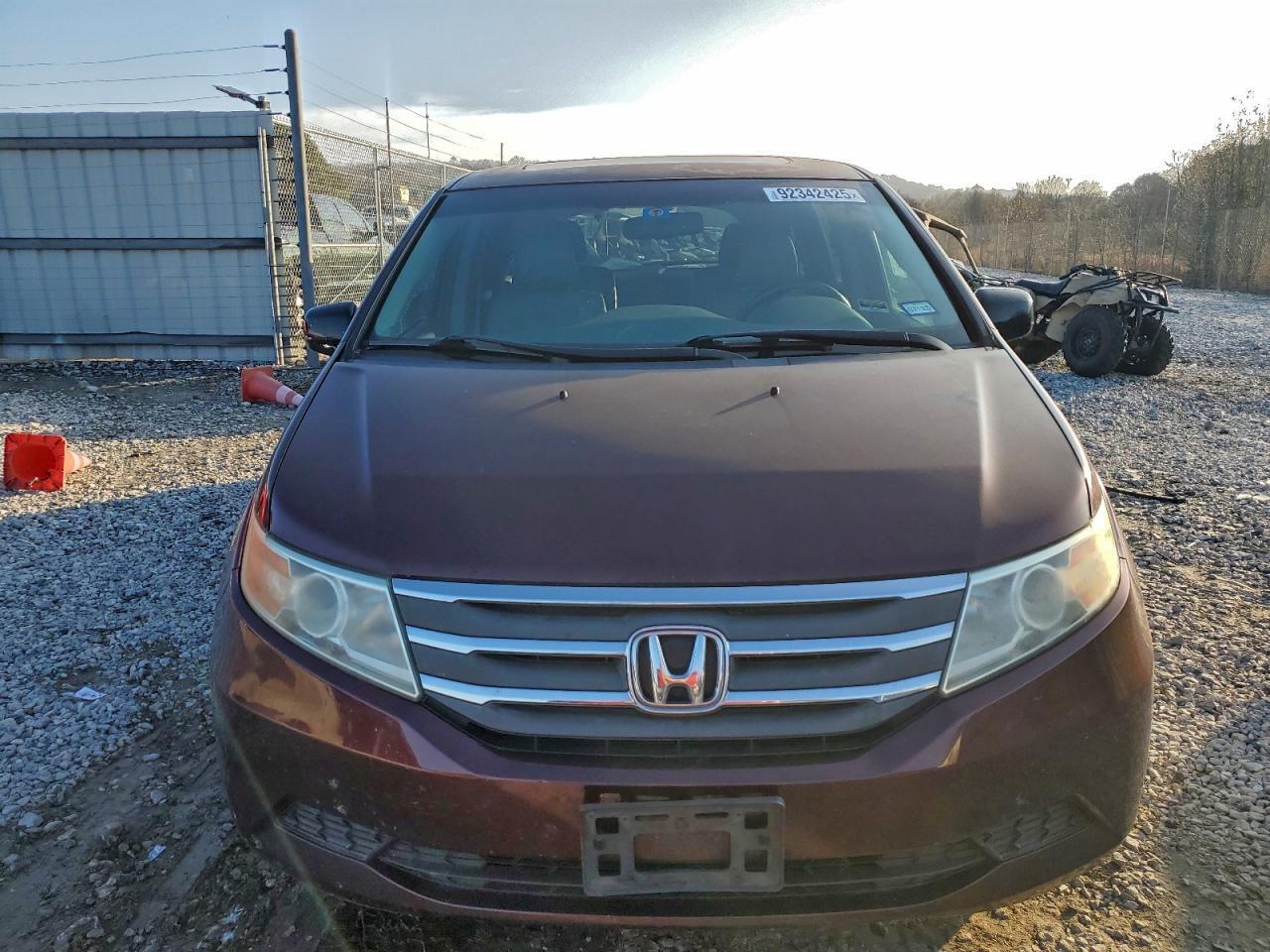 2011 Honda Odyssey - Фото 5