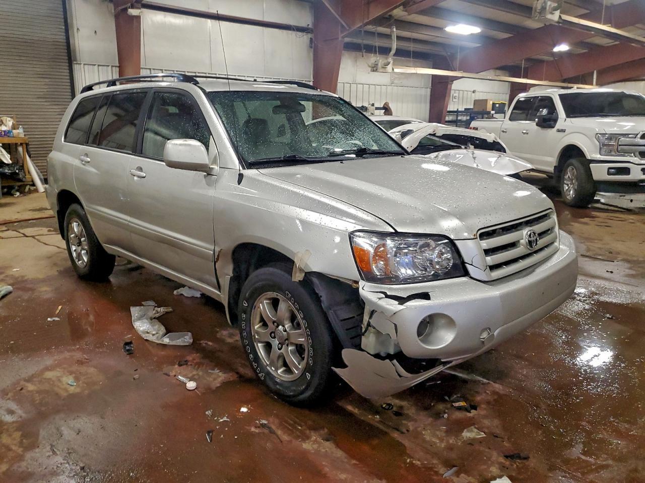 2005 Toyota Highlander Base - Фото 4
