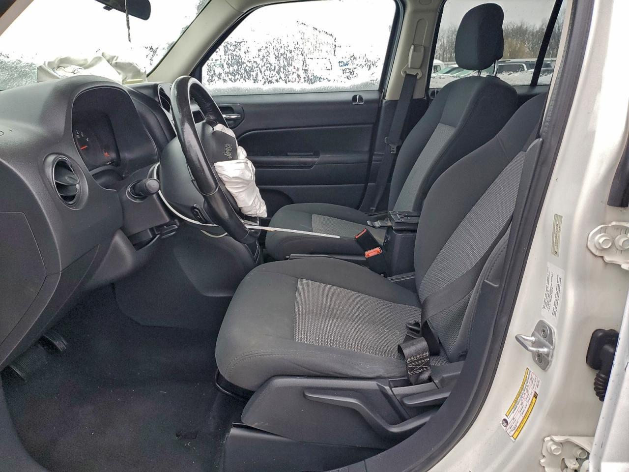 2010 Jeep Patriot Sport - Image 7