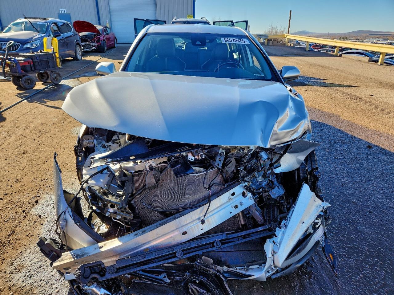 2021 Toyota Camry Se - Фото 5